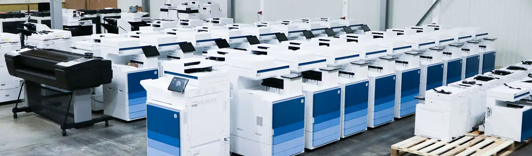 HP Drucker in einer Halle