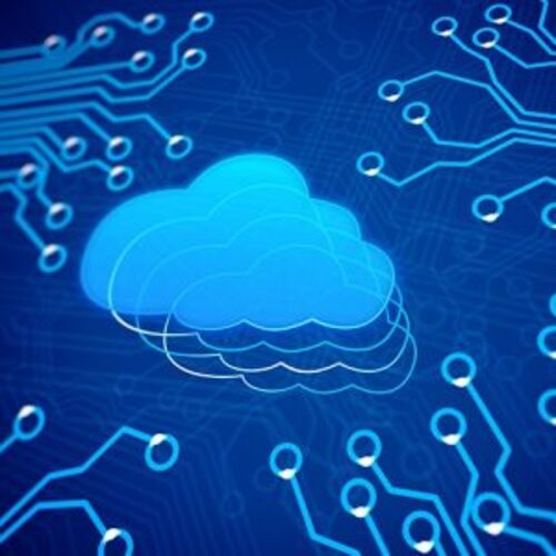 Cloud Backup Cloudwolke auf einer Platine